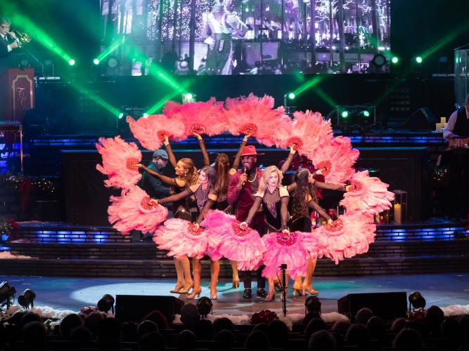 The Carolina Opry Christmas Special - Feather dance