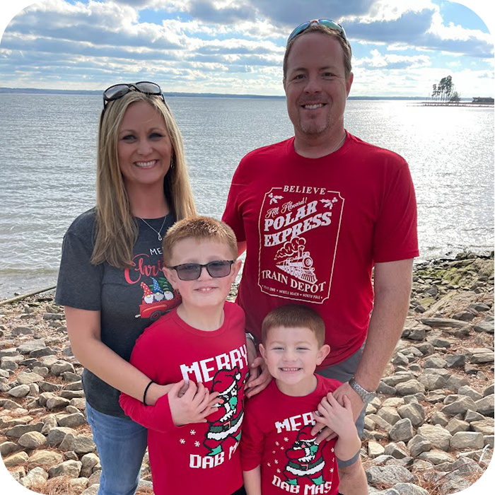 Shannon Furtick of Myrtle Moms and Margaritas and family