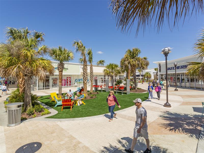 Tanger Outlet Center