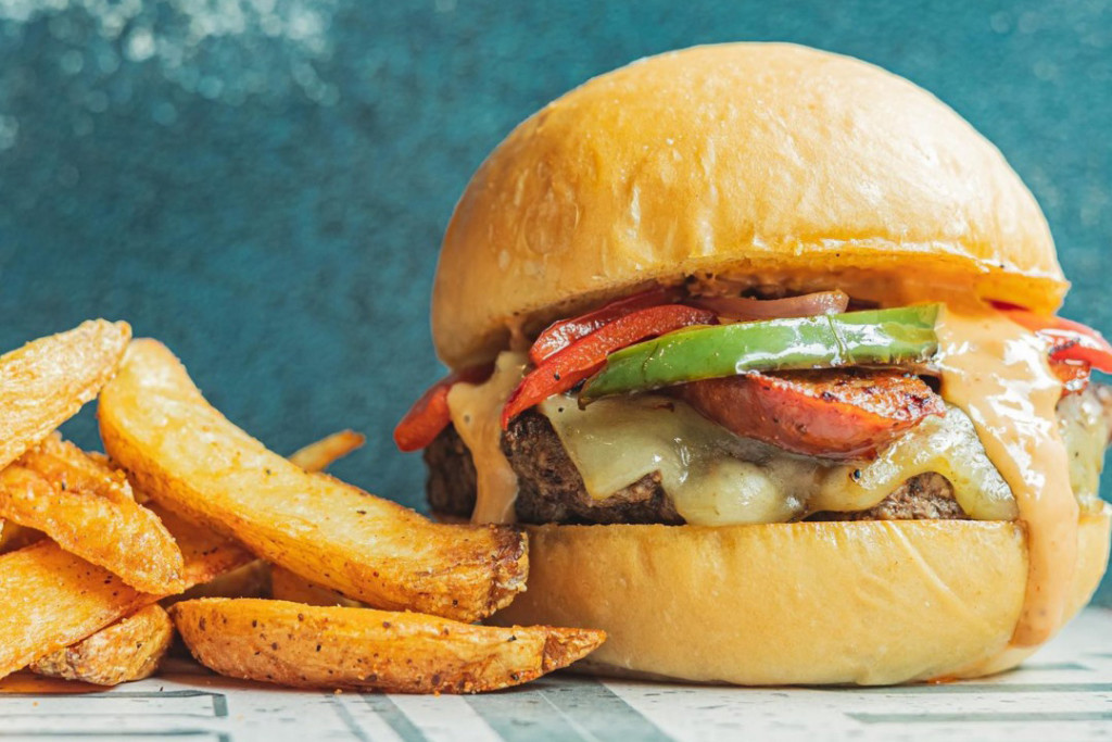 Delicious Burger and Fires