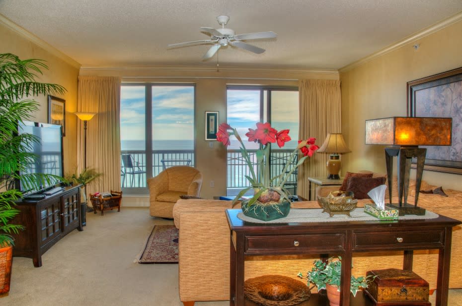 Beautiful Oceanfront Condos!