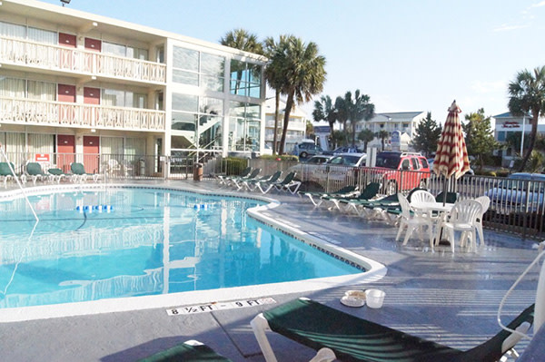 Oceanfront Viking pool