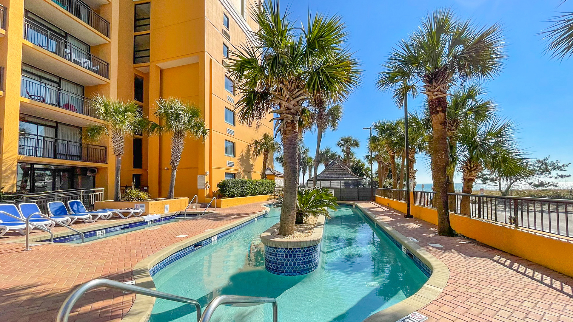 Up to an extra 10% off for Military, Reserves & Veterans at The Caravelle Resort Photo