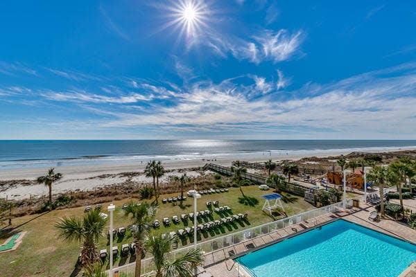 Last Minute Travel Deal 