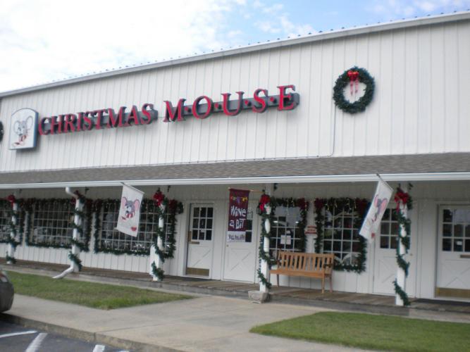The Christmas Mouse MB | Visit Myrtle Beach