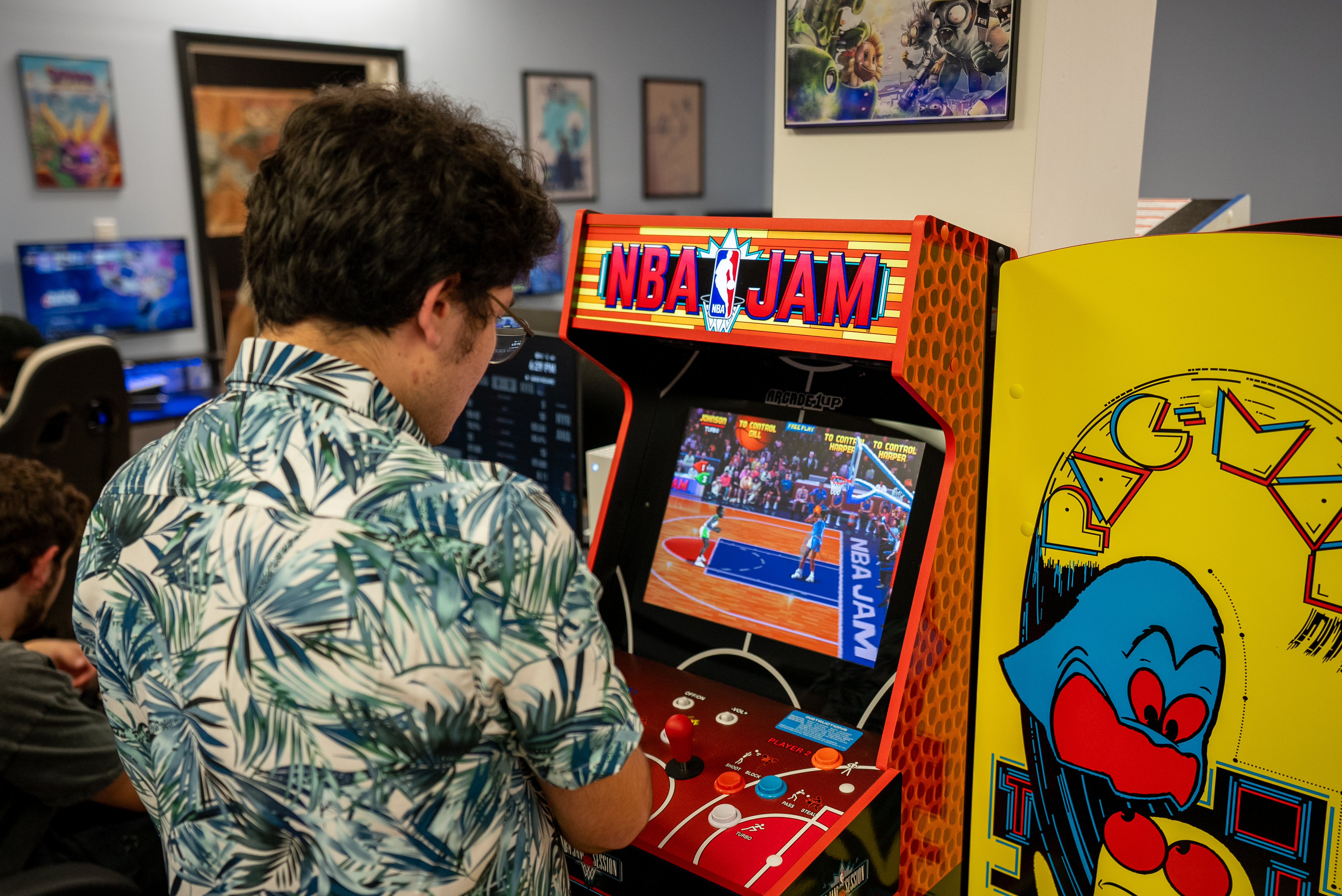 Low Tide Gaming Photo 5