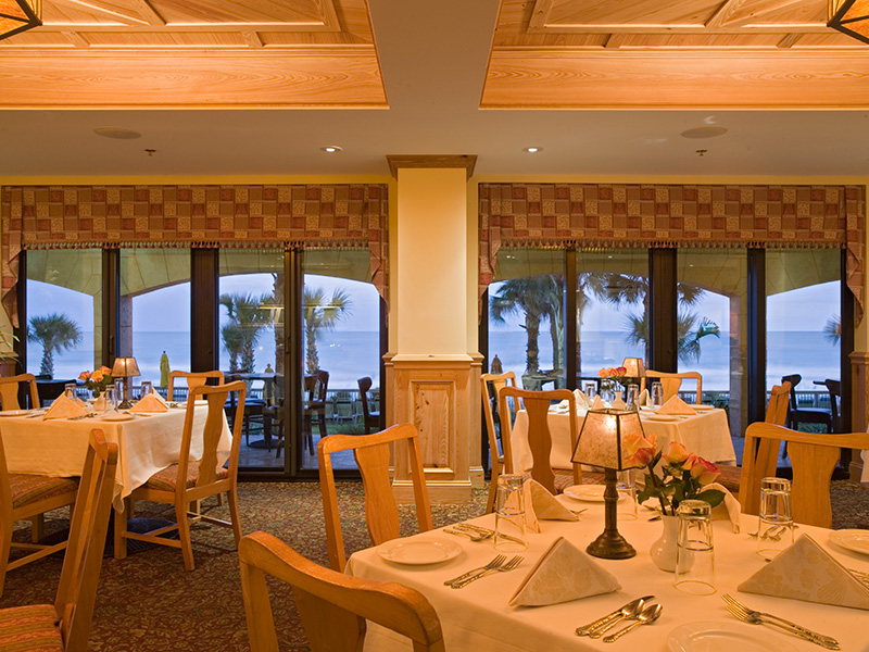 Cypress Dining Room at Island Vista