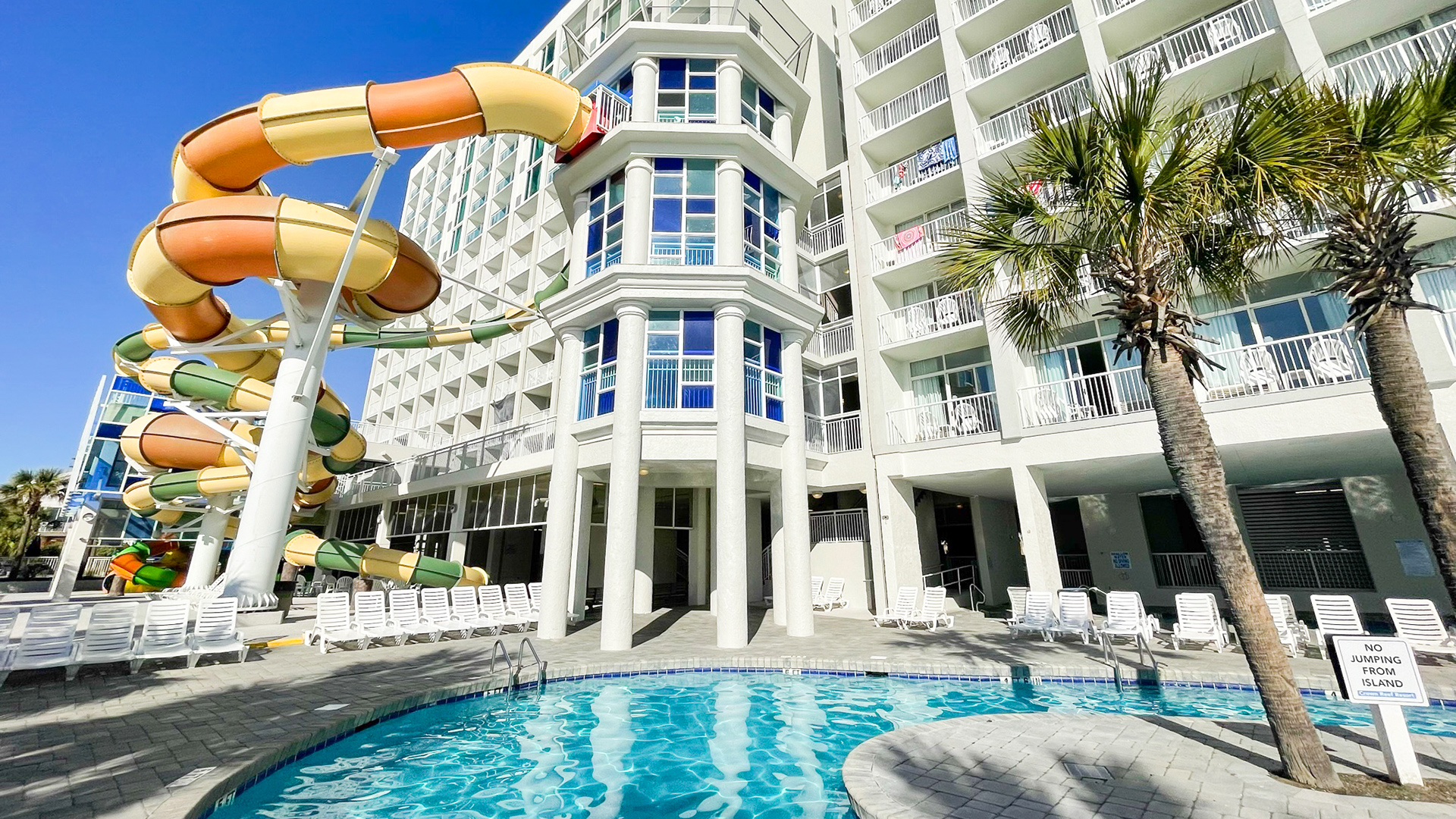 Crown Reef Pool and Waterpark