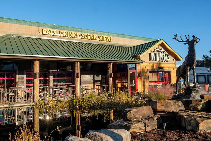 Twin Peaks Restaurant