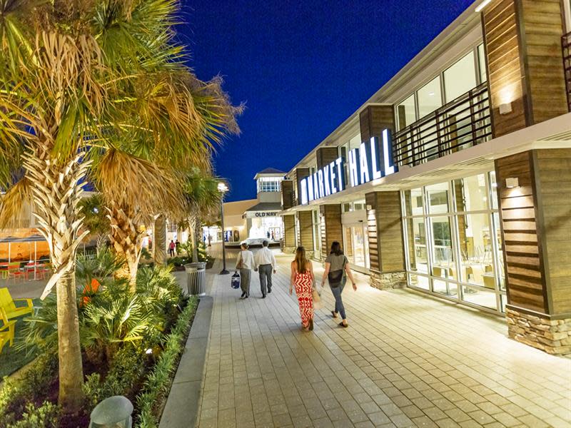 Tanger Outlet Center on Kings Road