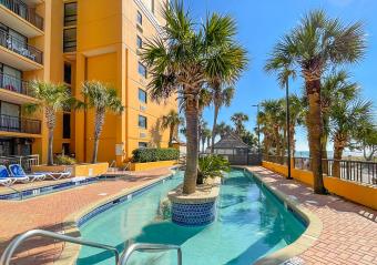 The Caravelle: 35% Off Carolina Country Music Fest Accommodations! Photo