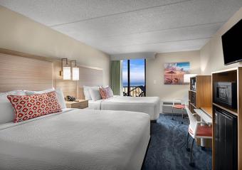 Celebrating our "Everyday Heroes" - 15% Off Your Stay Photo
