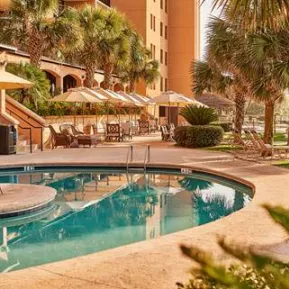 Island Vista pool