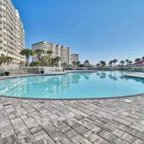 Barefoot Resort Rentals Photo