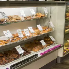 Benjamin's Bakery Cafe & Coffee Roaster Photo