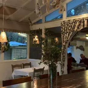 Chive Blossom Restaurant and Bar Photo