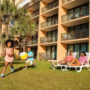 The Caravelle Resort Photo 2