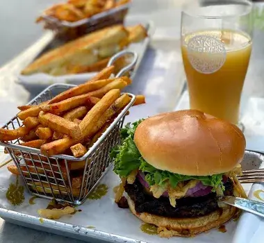 44 &amp; King Food