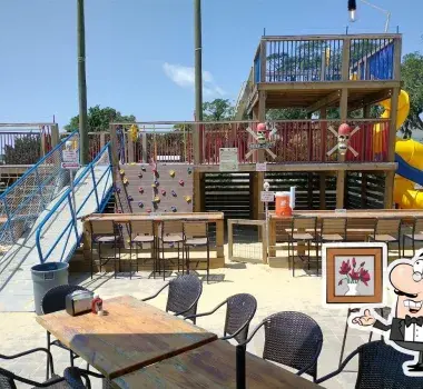 NeptuneBarandBistroPlayground