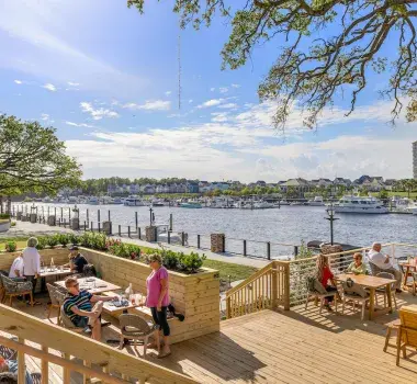 Big Chill Island House Patio