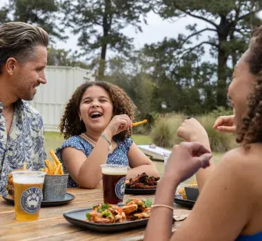 Tidal Creek Brewhouse Family