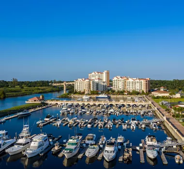Marina Inn with docks