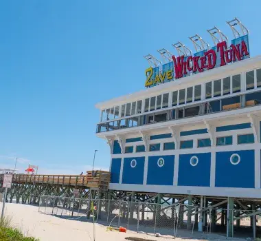 The Wicked Tuna at 2nd Avenue Pier Photo