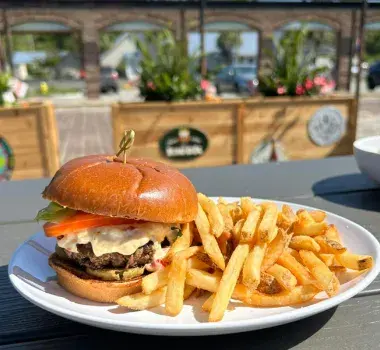 Bohemian Bull Tavern &amp; Beer Garden Photo 3