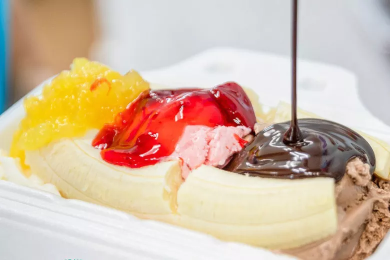 Drippy's Ice Cream banana split