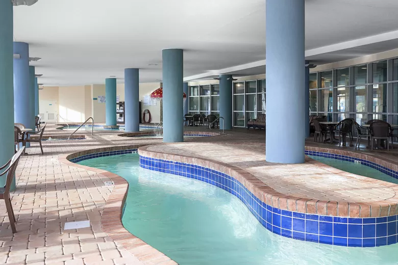 Bay View Resort - Indoor Lazy River