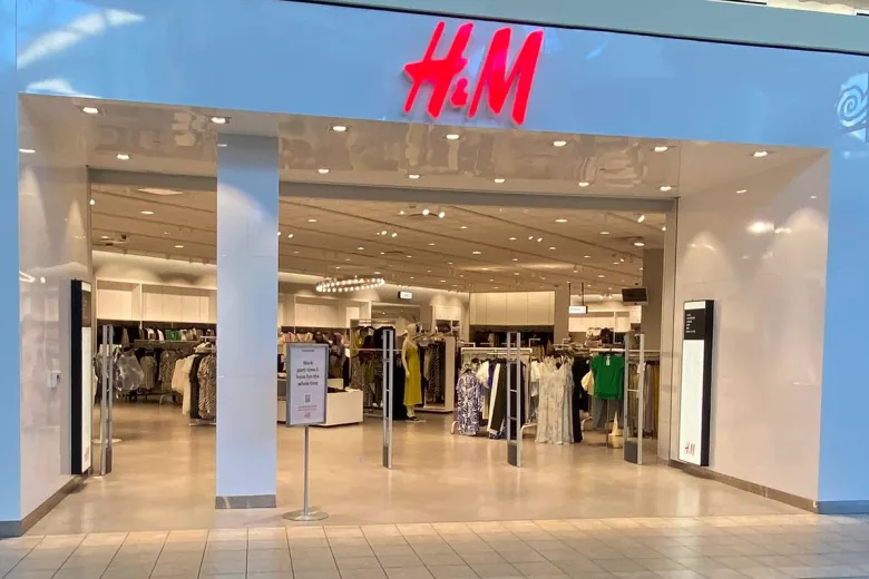 Coastal Grand Mall H&M storefront