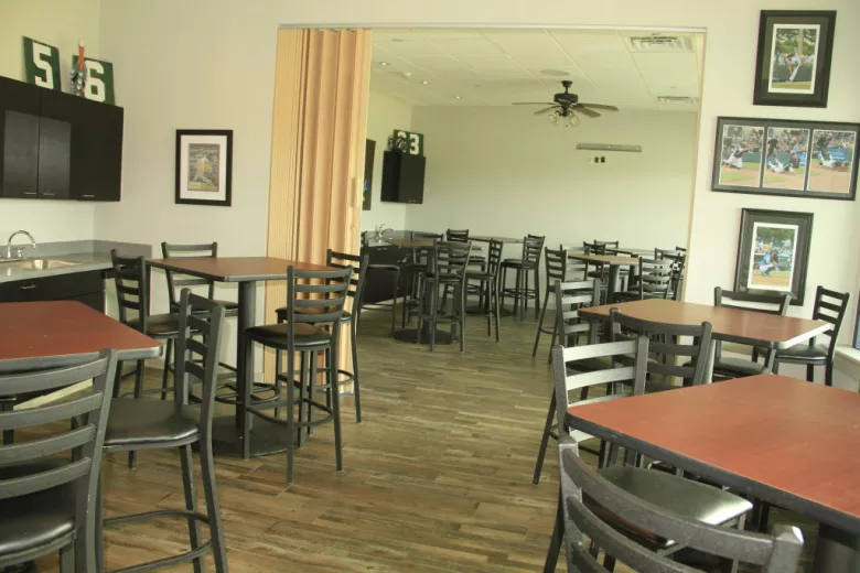restaurant suite
