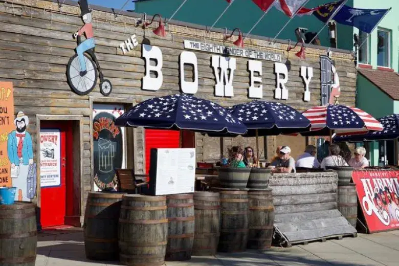 The Bowery - 10% Off Souvenirs Photo