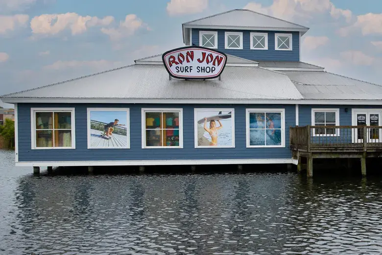 Barefoot Landing Photo