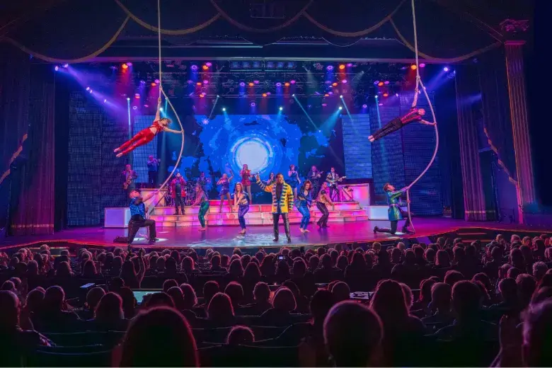 Local Residents BOGO for ICONIC at the Alabama Theatre  Photo