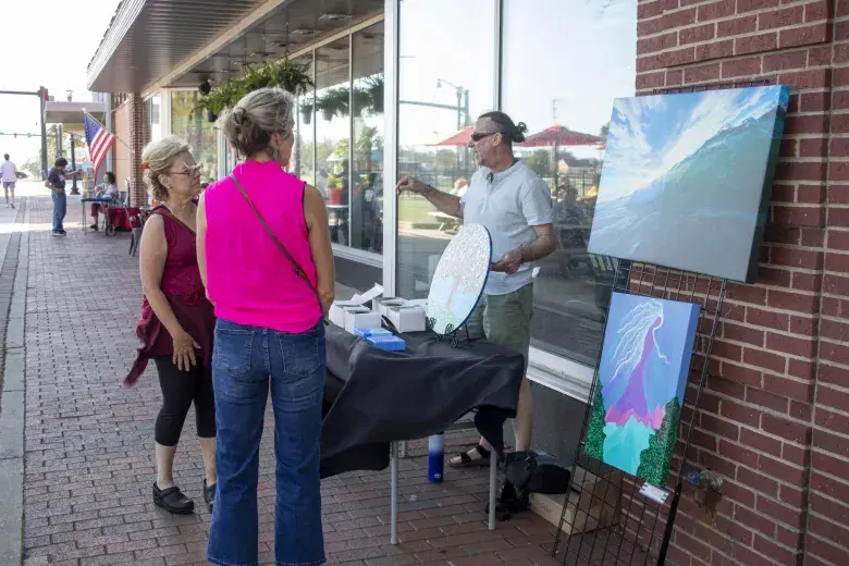 July 4 F1rst Friday ArtWalk and Independence Day Celebrations Photo