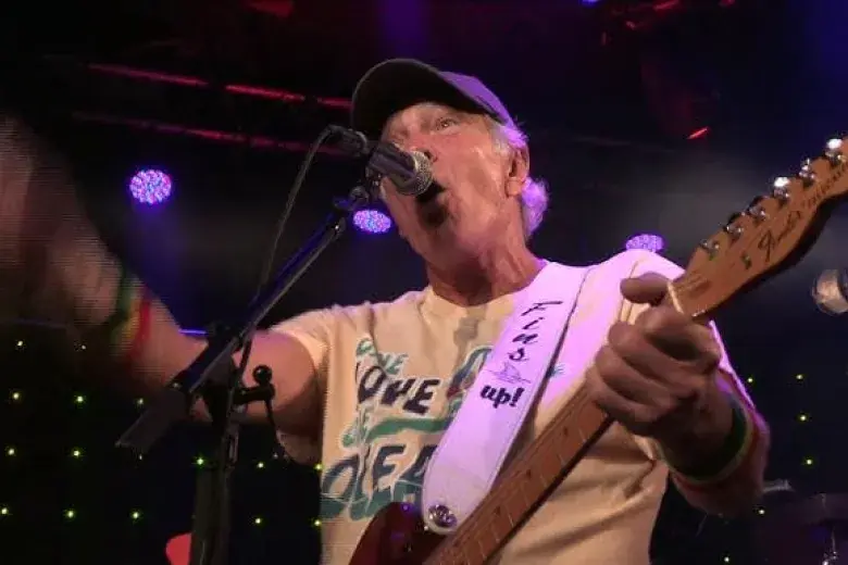 Adventures In Parrotdise Photo