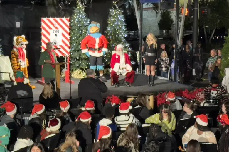 Rivertown Christmas Celebration Photo