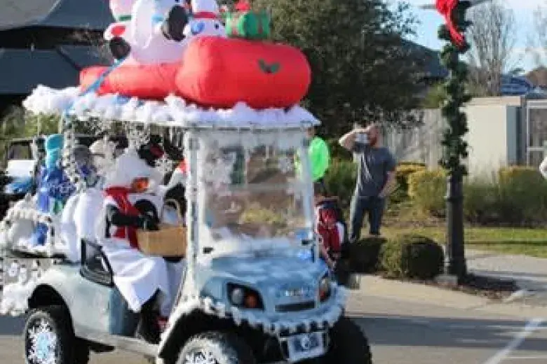 Holiday Golf Cart Parade and Pet Contest Photo