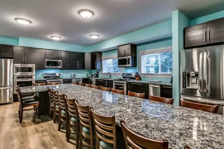 Together Resorts & Vacation Rentals Photo 2