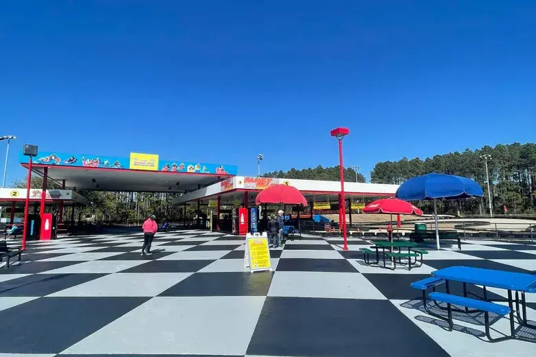 Broadway Grand Prix Photo 4