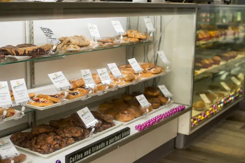 Benjamin's Bakery Cafe & Coffee Roaster Photo