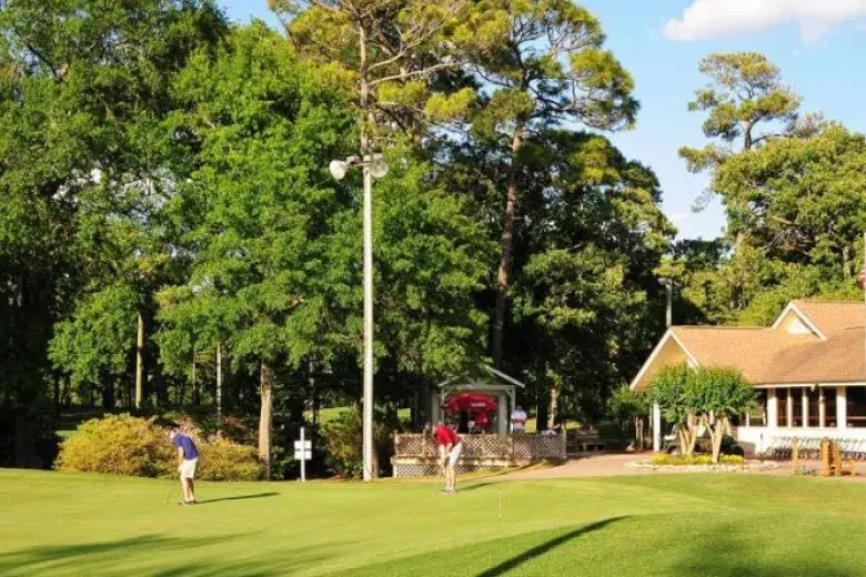 Cane Patch Driving Range Photo