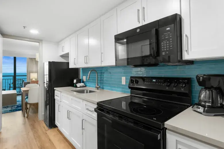 Caribbean Resort Oceanfront 1 Bedroom King Suite Kitchen Photo 8