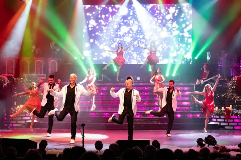 The Carolina Opry Christmas Special Photo 2