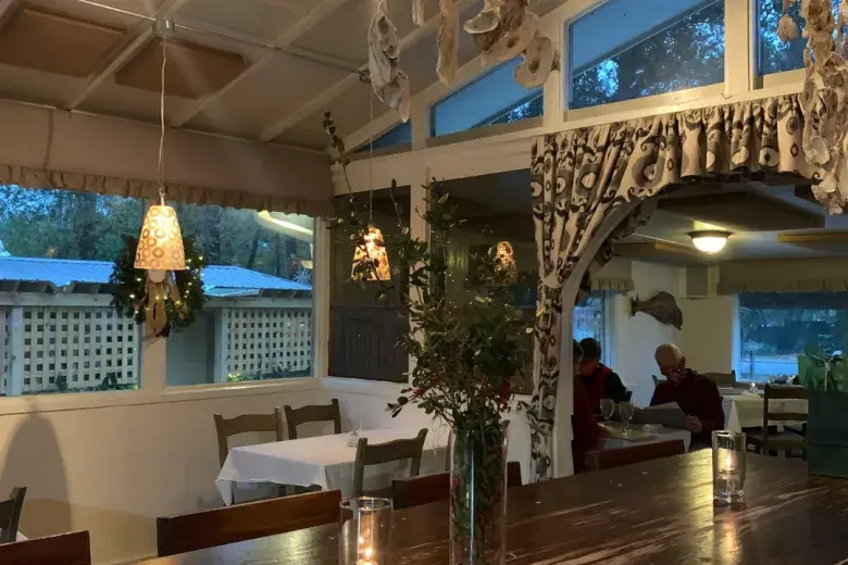 Chive Blossom Restaurant and Bar Photo