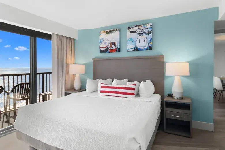 Compass Cove - Mariner Building - Oceanfront Deluxe Two Bedroom Condo - Bedroom Photo 6