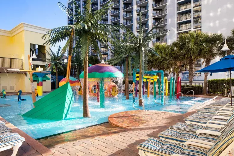 Sea Crest Oceanfront Resort Photo 9