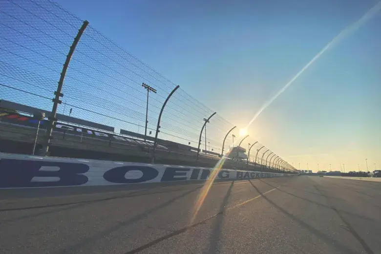 Darlington Raceway Photo 5