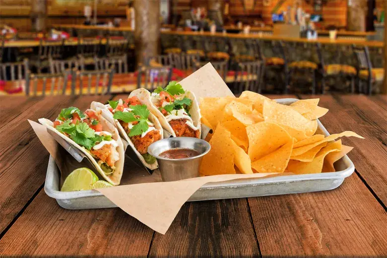 Twin Peaks Restaurant Photo 2